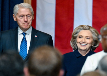 এপস্টিন তদন্তে সাক্ষ্য দিতে কংগ্রেসের তলব প্রত্যাখ্যান করলেন বিল ও হিলারি ক্লিনটন