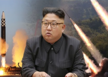 ভূরাজনৈতিক সংকটের কথা বলে হাইপারসনিক ক্ষেপণাস্ত্র পরীক্ষার তত্ত্বাবধান করলেন কিম জং উন