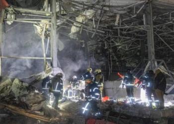 রাশিয়ার ব্যাপক ড্রোন হামলায় ইউক্রেনে নিহত ২ আহত বহু