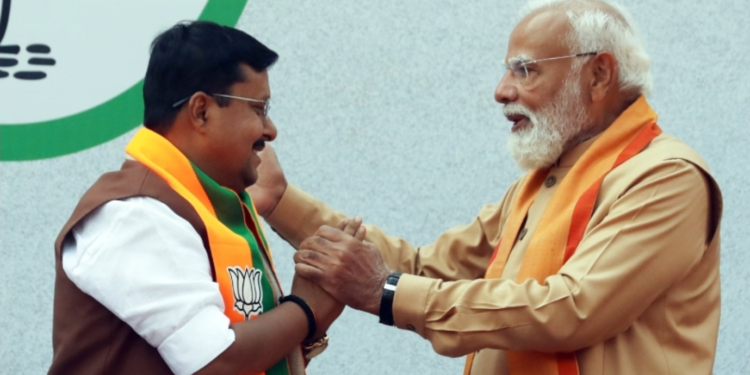 আরএসএসের প্রভাবের বাইরে বিজেপি, নতুন সভাপতি নীতিনের উত্থানের পেছনের শক্তি