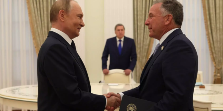 রাশিয়া–ইউক্রেন শান্তি আলোচনায় একটিমাত্র বিষয় বাকি, বললেন মার্কিন দূত উইটকফ