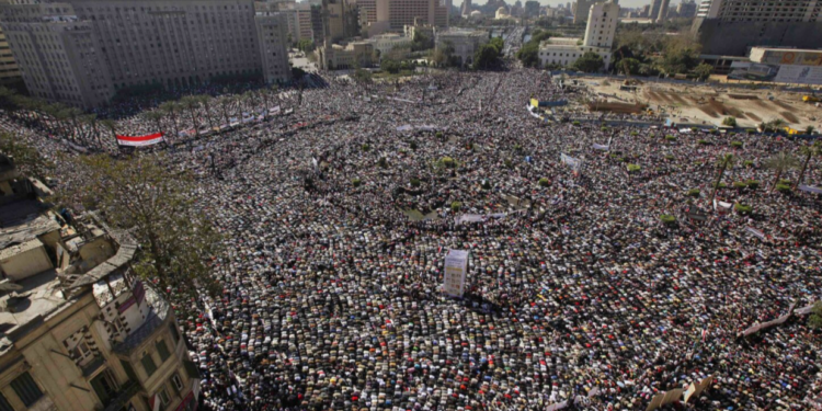আরব বসন্তের পর জন্ম নেওয়া প্রজন্ম: ২০১১ সালের স্মৃতি নেই সাড়ে তিন কোটির বেশি মিসরীয়র