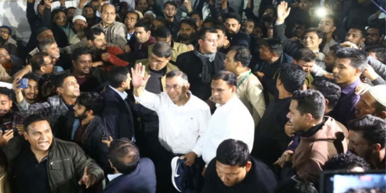 তারেক রহমানকে ঘিরে সিলেটে ‘দুলাভাই, দুলাভাই’ স্লোগানে