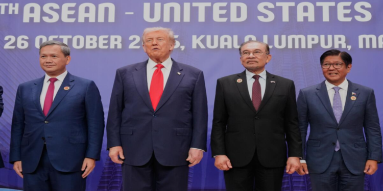 ট্রাম্পের শুল্ক আরোপ সত্ত্বেও দক্ষিণ-পূর্ব এশিয়া ও তাইওয়ানের সঙ্গে যুক্তরাষ্ট্রের বাণিজ্য বাড়ছে