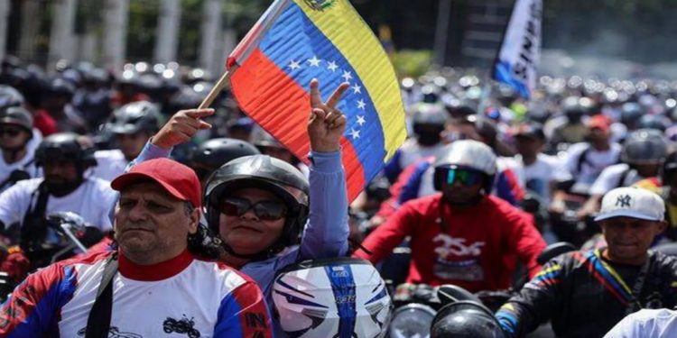 ভেনেজুয়েলায় ৪০০–এর বেশি বন্দি মুক্তির দাবি, মানবাধিকার সংগঠনের হিসাব ভিন্ন