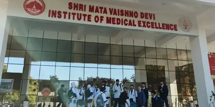ভারতে মুসলিম শিক্ষার্থী বেশি হওয়ায় মেডিকেল কলেজের স্বীকৃতি বাতিল!