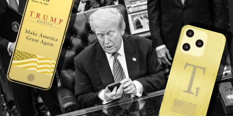 বাজারে কি আসতে যাচ্ছে ‘ট্রাম্প মোবাইল’?