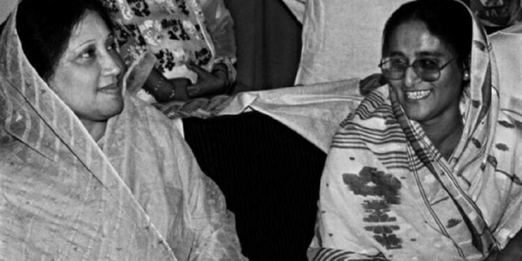 খালেদা-হাসিনা দ্বন্দ্বের অবসান: বাংলাদেশের রাজনীতিতে একটি মহাকাব্যিক অধ্যায়ের সমাপ্তি