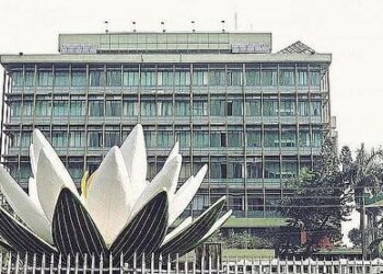জাহাজ নির্মাণ শিল্পের খেলাপি ঋণ নিয়মিতকরণে বিশেষ সুযোগ দিল বাংলাদেশ ব্যাংক