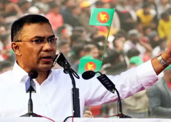 সিলেটে তারেক রহমানের নির্বাচনী শোডাউন: মাজার জিয়ারত শেষে আলিয়া মাদ্রাসা মাঠে বড় সমাবেশের প্রস্তুতি