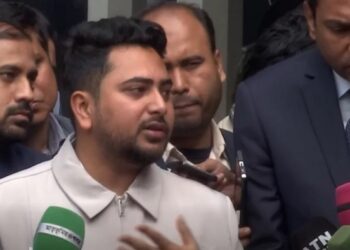 একটি বিশেষ দলকে সুবিধা দিতে ‘সিগন্যালিং’ করা হচ্ছে: নাহিদ ইসলাম