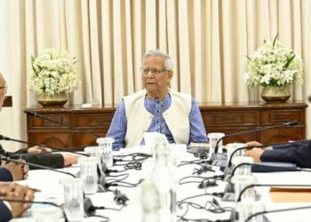 নিজ দেশের নাগরিক হত্যা ও গণকবর সভ্য রাষ্ট্রে কল্পনাও করা যায় না: প্রধান উপদেষ্টা