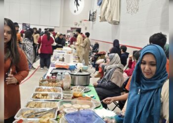 বর্ণাঢ্য আয়োজনে কানাডার সাস্কাটুনে পিঠা উৎসব অনুষ্ঠিত