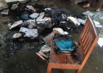 ময়মনসিংহে গ্রামীণ ব্যাংকের কার্যালয়ে আগুন