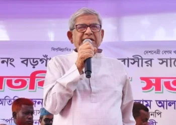 জামায়াত মাফ না চেয়ে ভোট চায় কীভাবে: মির্জা ফখরুল
