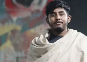 পুলিশি আমলাতন্ত্র ছাত্র-জনতার বিপরীতে অবস্থান নিয়েছে: রিফাত রশিদ