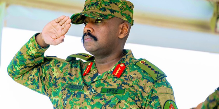 বিরোধী নেতাকে খোজা করার হুমকি ও যিশুর বংশধর দাবি করা উগান্ডার সেনাপ্রধান