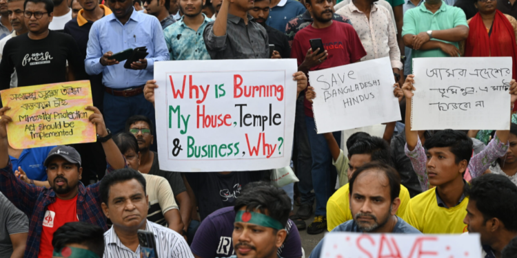 নির্বাচনের আগে আতঙ্কে বাংলাদেশি সংখ্যালঘুরা, বাড়ছে নিরাপত্তাহীনতার ভয়