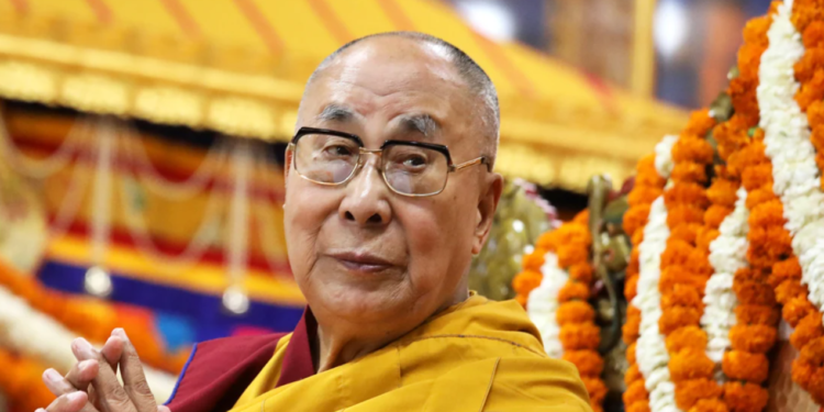 গ্র্যামিতে দালাই লামার পুরস্কারকে রাজনৈতিক উদ্দেশ্যপ্রণোদিত বলে নিন্দা বেইজিংয়ের