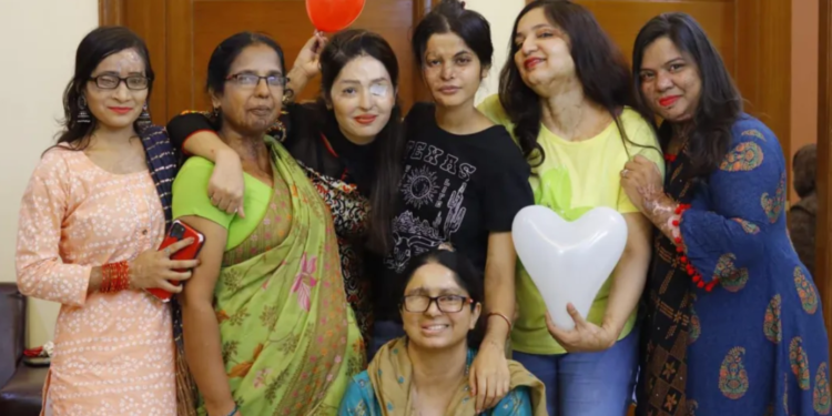 শহীন মালিক: অ্যাসিড হামলা থেকে বেঁচে উঠে ন্যায় ও মর্যাদার লড়াই