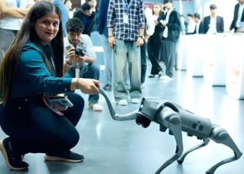 চীনা রোবট কুকুরকে নিজেদের উদ্ভাবন দাবি করে তোপের মুখে ভারতীয় বিশ্ববিদ্যালয়