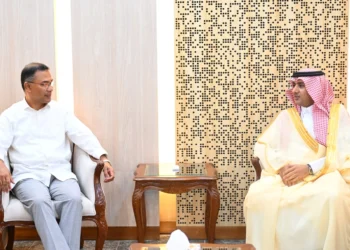 প্রধানমন্ত্রীর সঙ্গে সৌদি রাষ্ট্রদূতের সৌজন্য সাক্ষাৎ