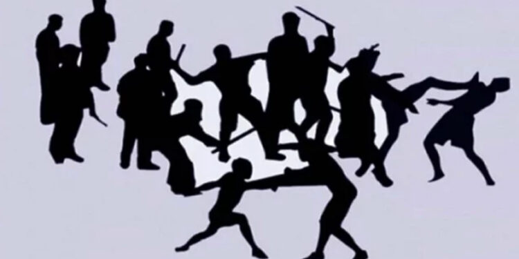 বিএনপি ও স্বতন্ত্র প্রার্থীর সমর্থকদের সংঘর্ষ, রণক্ষেত্র জয়পুরহাট