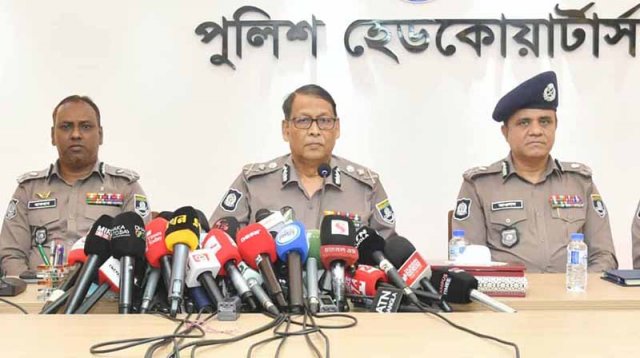 সারা দেশে ৮৭৭০ ভোটকেন্দ্র ঝুঁকিপূর্ণ, থাকবে তিন স্তরের নিরাপত্তা