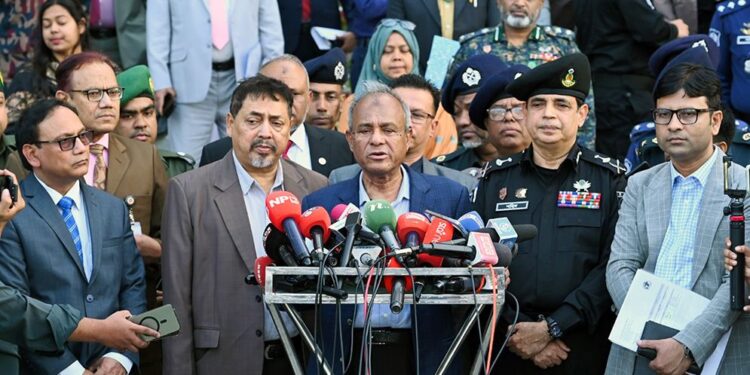 ‘মব ভায়োলেন্স’ বলতে কিছু নেই: স্বরাষ্ট্র উপদেষ্টা