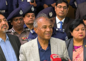 ভোটকেন্দ্রে বিশৃঙ্খলা সৃষ্টিকারীদের কোনো ছাড় নয়: স্বরাষ্ট্র উপদেষ্টা