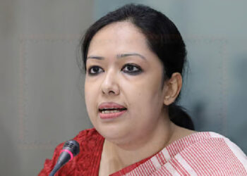 ৩৩ কেন্দ্রের ফলাফলে এগিয়ে রুমিন ফারহানা