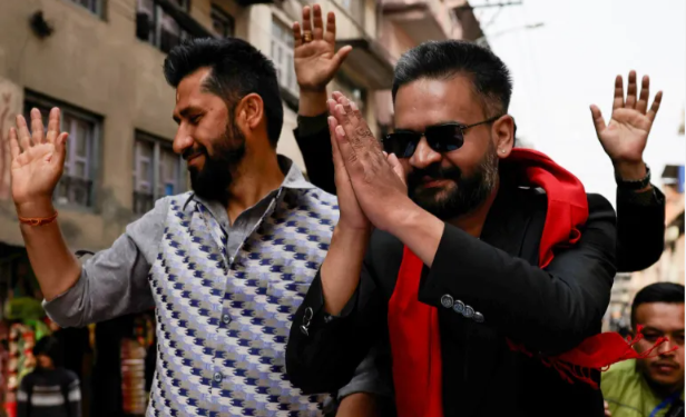 র‍্যাপার থেকে মেয়র, এবার কি নেপালের প্রধানমন্ত্রী হচ্ছেন বালেন শাহ?