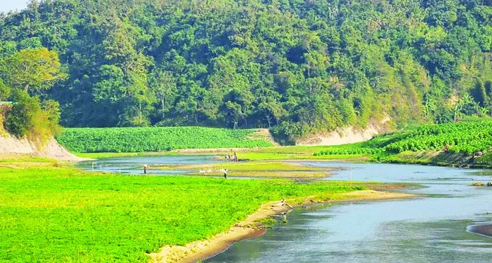 পাহাড় সমুদ্র সমতলের হাতছানি চট্টগ্রামে