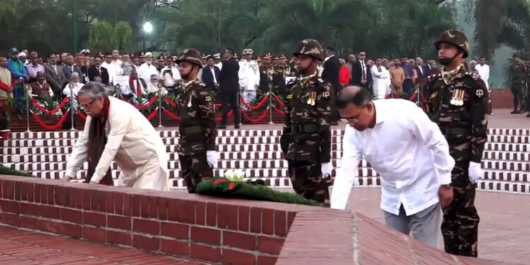 মহান স্বাধীনতা দিবসে জাতীয় স্মৃতিসৌধে রাষ্ট্রপতি ও প্রধানমন্ত্রীর শ্রদ্ধা নিবেদন