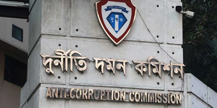 দুদক মহাপরিচালকের আইফোন ছিনতাই: ২ জন কারাগারে