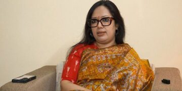 সংবিধান সংস্কার পরিষদের শপথ নেওয়া আইনগতভাবে অযৌক্তিক: রুমিন ফারহানা