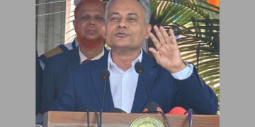 দেশে তেল সরবরাহ স্বাভাবিক, অসাধুচক্র কৃত্রিম সংকট তৈরি করছে : নৌপরিবহনমন্ত্রী