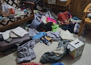 রূপগঞ্জে প্রবাসীর বাড়িতে দুর্ধর্ষ ডাকাতি