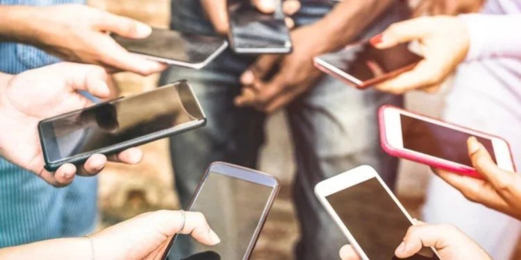 মোবাইল গ্রাহকদের জন্য বড় সুখবর