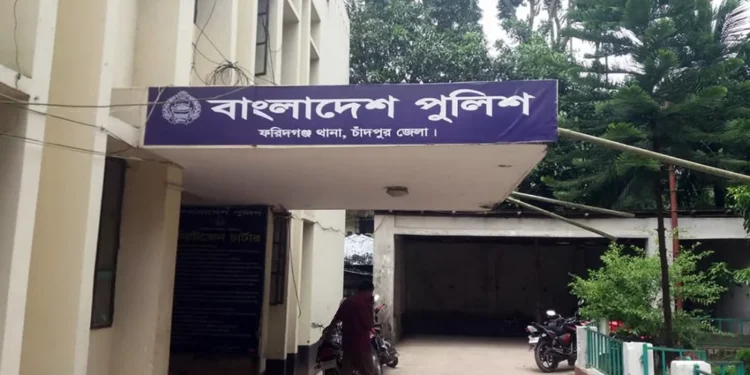 রাতে ‘জ্বিন ধরে নিয়ে যাওয়ার’ দাবি, পরদিন পুকুরে মিলল শিশুর মরদেহ