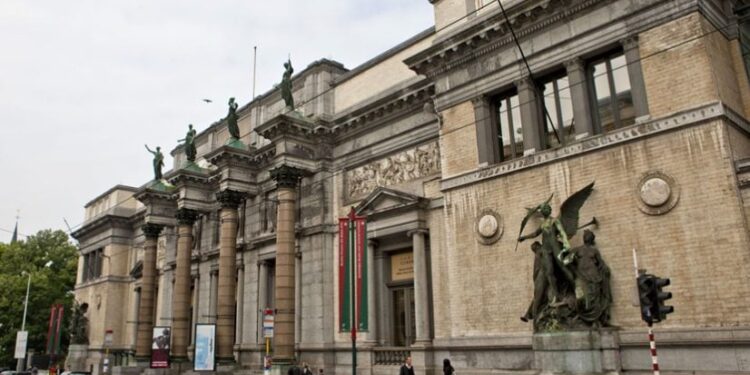 রয়্যাল মিউজিয়াম অব ফাইন আর্টস: শিল্পের অন্দরে ইতিহাসের প্রতিধ্বনি