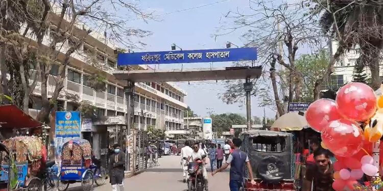 স্ট্রোকে আক্রান্ত নারীর বিষপানে মৃত্যু