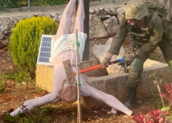 লেবাননে যিশুর মূর্তি ভাঙার ঘটনায় তীব্র ক্ষোভ