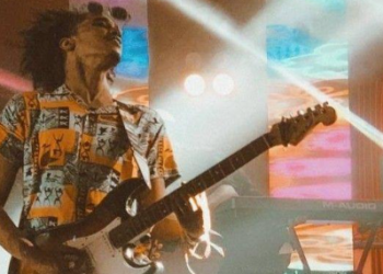 যুদ্ধের মধ্যেও থেমে নেই সুর: সুদানি ব্যান্ডের গান শান্তির বার্তা ছড়াচ্ছে