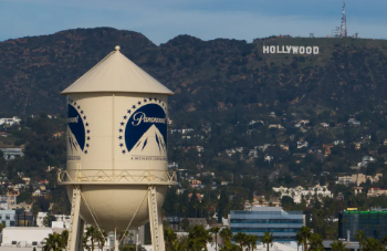 ওয়ার্নার ব্রাদার্স ও প্যারামাউন্ট একীভূত হলে বদলে যেতে পারে যুক্তরাষ্ট্রের গণমাধ্যমের চিত্র