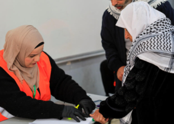 সার্বভৌমত্বহীন নির্বাচন: ফিলিস্তিনের স্থানীয় ভোট আসলে কী বোঝায়?