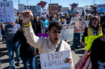 যুক্তরাষ্ট্রে মুক্তির পরই আবার আটক একই পরিবার, আদালতের নির্দেশে সাময়িক স্থগিত বহিষ্কার