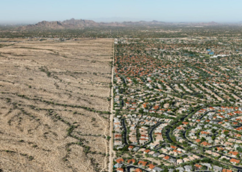 ফিজিতে ঘূর্ণিঝড়ের আগাম বার্তা: প্রকৃতির অদ্ভুত সংকেত পড়েন কৃষকেরা