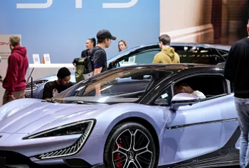 মার্কিন বাজার ছাড়াই টিকে থাকার আত্মবিশ্বাস চীনের গাড়ি জায়ান্ট বিওয়াইডির