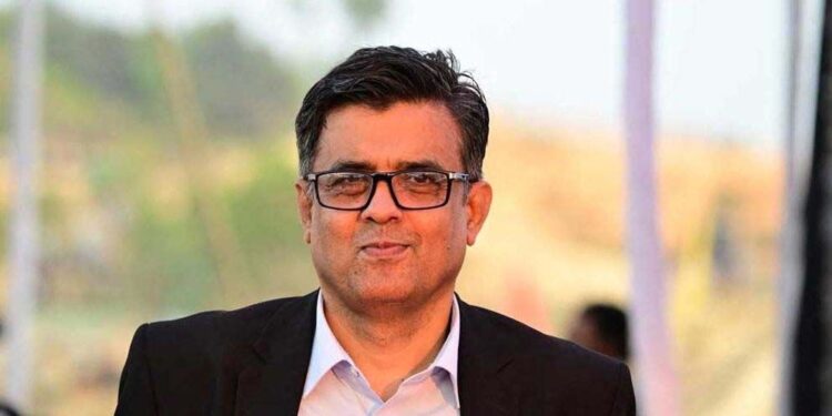 গ্যাস সংকটে ভোগান্তি: অন্তর্বর্তী সরকার সময় হলে ‘ওই চল যমুনা যাই!’ আজকে ইউনূস সরকারের…!!’